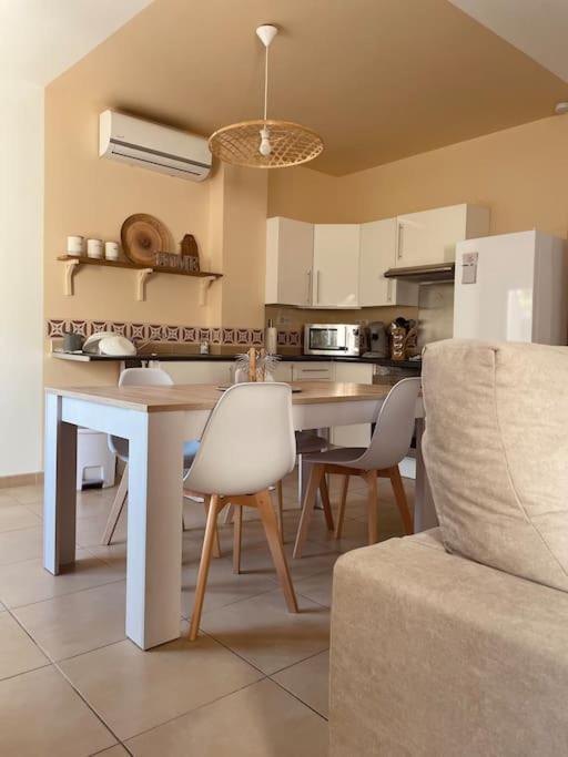 T2 Refait A Neuf Calme Et Agreable Daire Narbonne Dış mekan fotoğraf