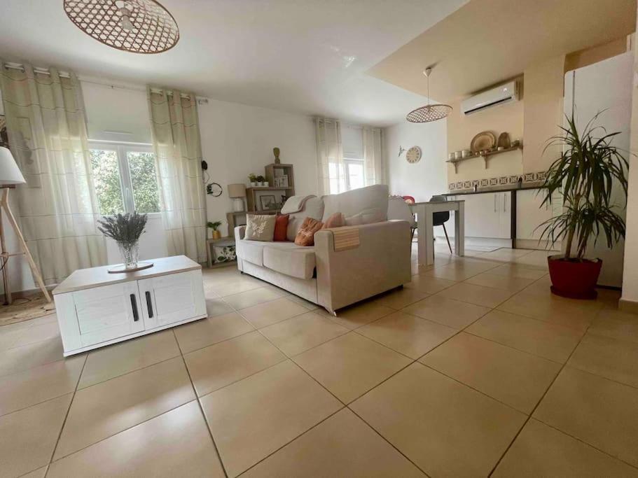 T2 Refait A Neuf Calme Et Agreable Daire Narbonne Dış mekan fotoğraf